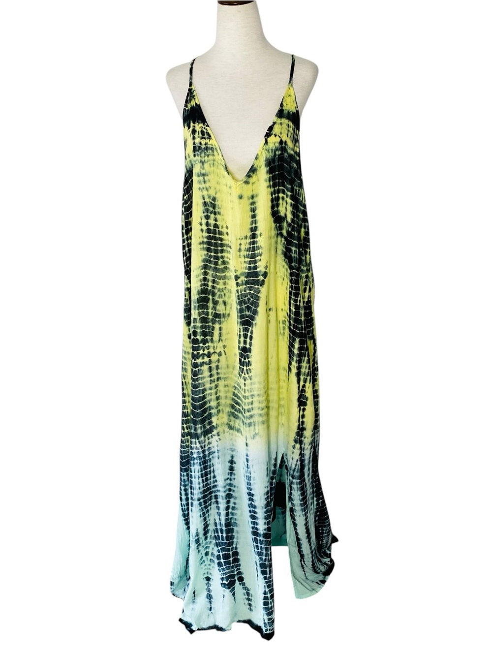 BEACH by EXIST Tie Dye Maxi Dress